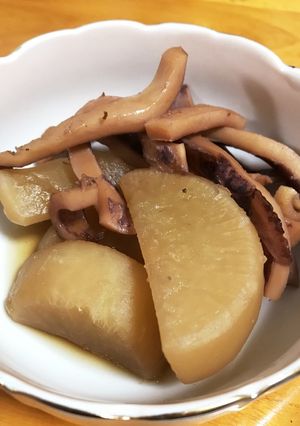 コストコの冷凍焼きイカでイカ大根-レシピのメイン写真