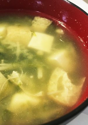 あおさ、えのき、油揚げと豆腐の味噌汁-レシピのメイン写真