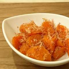 รูปของ にんじんのおかか和え
