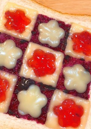 花柄チェックトースト-レシピのメイン写真