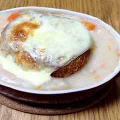 รูปของ ローソン簡単ご飯☆シチュー×Lコロドリア
