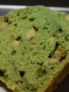 角切りりんごとほうれん草のケーキ(HB)-レシピのメイン写真