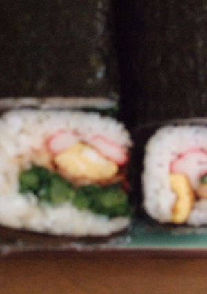 キムチとかにかまの恵方巻-レシピのメイン写真