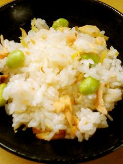 塩鮭と枝豆の混ぜご飯-レシピのメイン写真