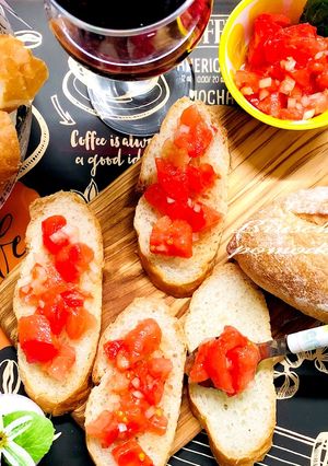 トマトブルスケッタは食べやすく柔らかく-レシピのメイン写真