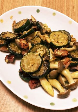 ズッキーニとベーコンのチーズ炒め-レシピのメイン写真