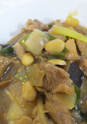 鶏モモと大豆の腐乳煮込み-レシピのメイン写真