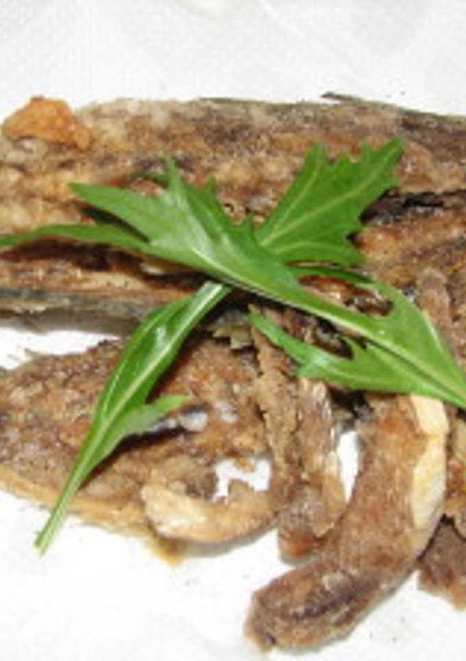 魚を三枚におろしたら『骨のから揚げ』-レシピのメイン写真