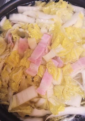 白菜とベーコンのスープ-レシピのメイン写真