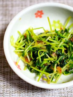 少ない材料で!あともう1品!豆苗おひたし-レシピのメイン写真
