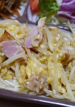 ベーコンもやし卵の炒めもの-レシピのメイン写真