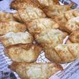 簡単オヤツに✨ポテト餃子