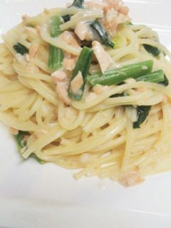 簡単!鮭とほうれん草のクリームパスタ-レシピのメイン写真
