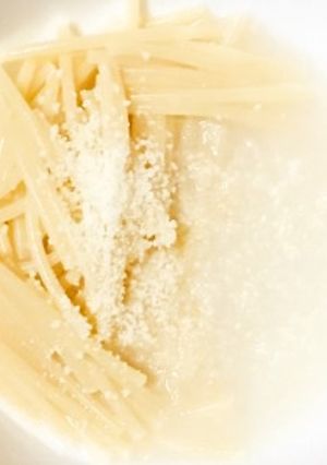 母親の介護食にクリームシチューパスタ-レシピのメイン写真