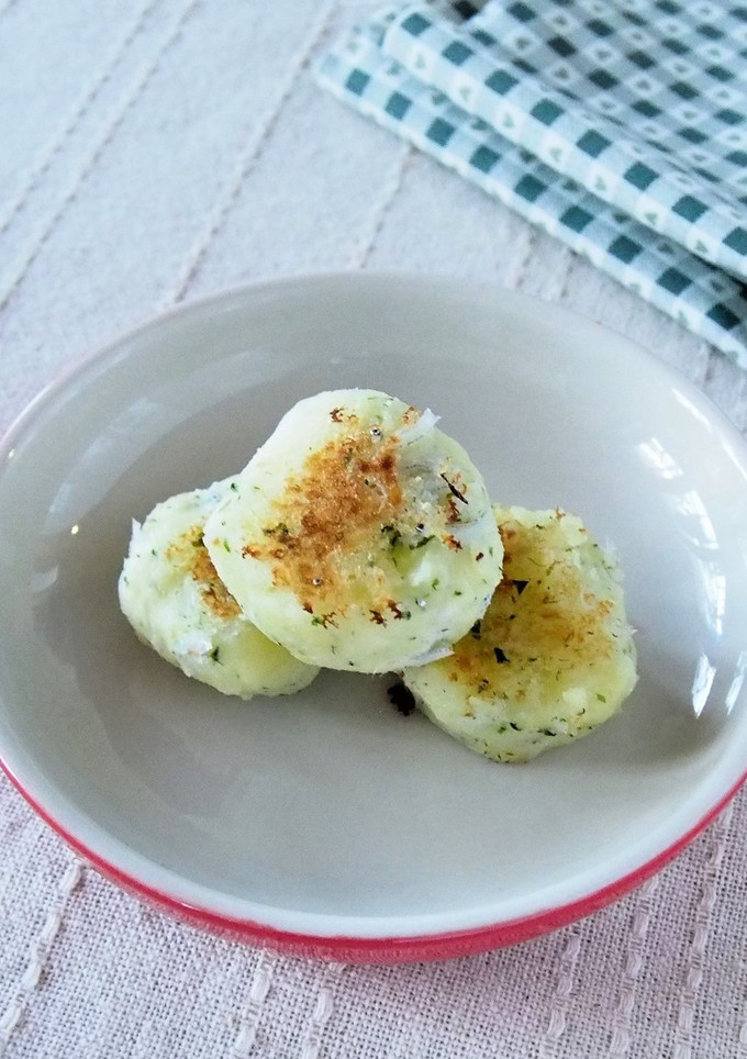 【離乳食 完了期】しらすのじゃがおやき-レシピのメイン写真