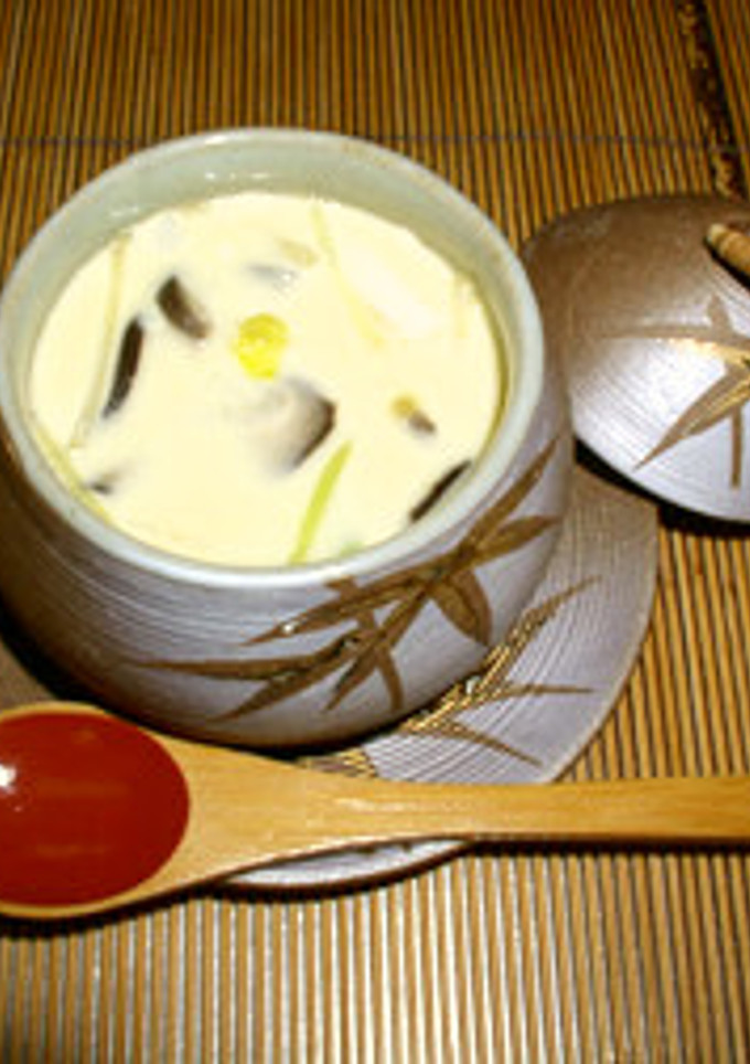 【和食】二層の茶わん蒸し（卵と豆腐）-レシピのメイン写真