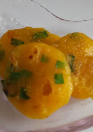かぼちゃとニラでモチモチ団子♪-レシピのメイン写真