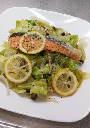 鮭と野菜のガーリックレモンソテー-レシピのメイン写真