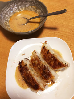 簡単過ぎる旨い餃子のたれ(胡麻ぽん味)-レシピのメイン写真