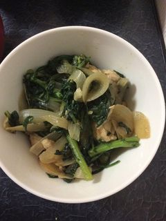 鶏肉と春菊と玉ねぎのゆずこしょう炒め☆-レシピのメイン写真