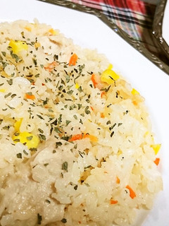 炊飯ジャー【2段階の減塩!チキンピラフ】-レシピのメイン写真