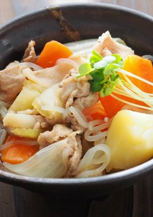 豚こま肉の肉じゃが-レシピのメイン写真