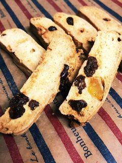 ナッツとドライフルーツのビスコッティ☻-レシピのメイン写真