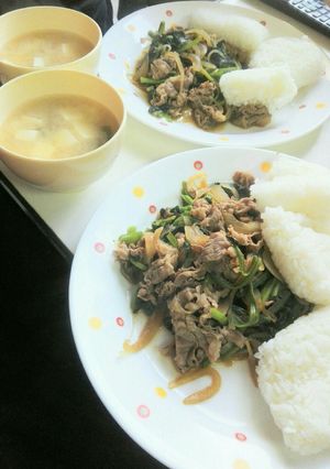 ご飯進む♬牛バラほうれん草炒め-レシピのメイン写真