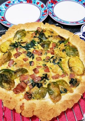 野菜とソーセージのキッシュ-レシピのメイン写真