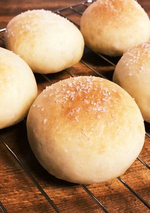 簡単!まんまる塩パン☻-レシピのメイン写真