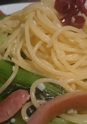 ソーセージと小松菜のペペロンチーノ-レシピのメイン写真