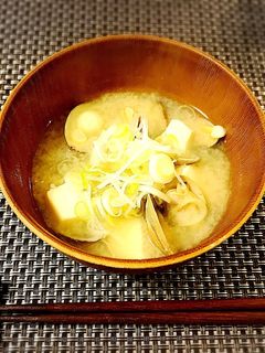 簡単おふくろの味♡あさりと豆腐のお味噌汁-レシピのメイン写真