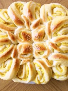 薩摩芋餡と林檎煮のお花ちぎりパン!(2)-レシピのメイン写真