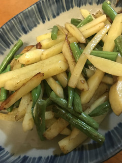 新じゃがとインゲン豆の炒め物-レシピのメイン写真