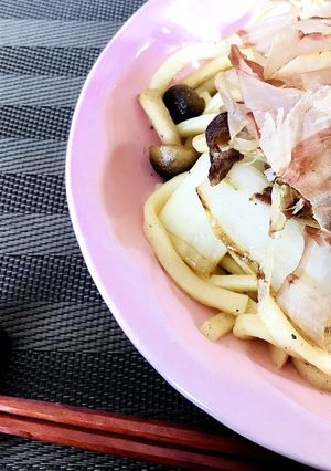 白だしでシャキシャキ野菜の肉焼きうどん-レシピのメイン写真