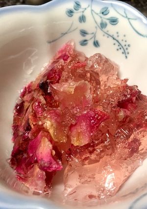 簡単！おもてなしに♡薔薇の花びらゼリー-レシピのメイン写真