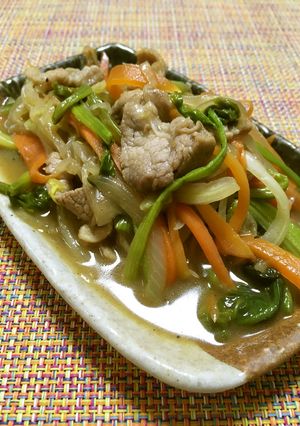 野菜の芯で作る肉野菜炒め。-レシピのメイン写真