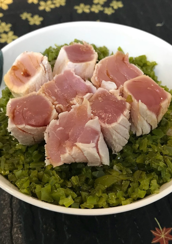 旬の生めかぶと湯引きまぐろ丼-レシピのメイン写真