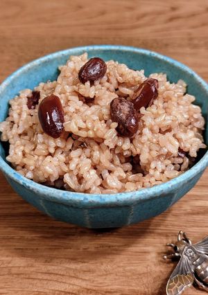 ヘイワ圧力鍋で☆寝かせ玄米ピーナツご飯-レシピのメイン写真