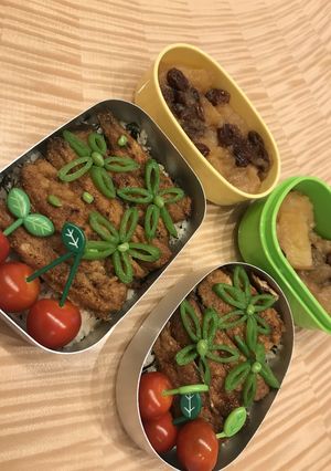 お弁当や丼に。スナップエンドウで*お花*-レシピのメイン写真