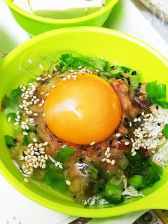 とろろ昆布と鰹節納豆~卵も。-レシピのメイン写真