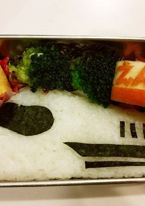 簡単☆新幹線キャラ弁-レシピのメイン写真