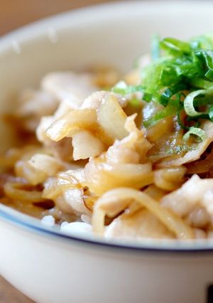 簡単美味♪こってり味噌豚丼-レシピのメイン写真