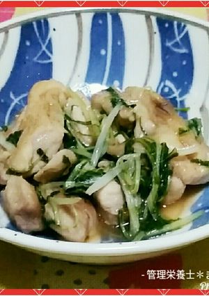 鶏肉と水菜のトマトドレッシング炒め-レシピのメイン写真
