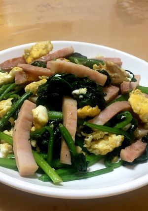 ほうれん草とベーコンと卵の炒め物-レシピのメイン写真