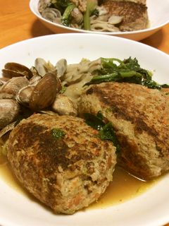 アサリスープのピリ辛煮込みハンバーグ-レシピのメイン写真