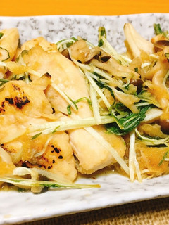 鶏むね肉と水菜のおろしぽん酢炒め-レシピのメイン写真