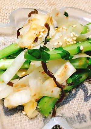 それを捨てるなんて〜大根の皮と茎の浅漬け-レシピのメイン写真