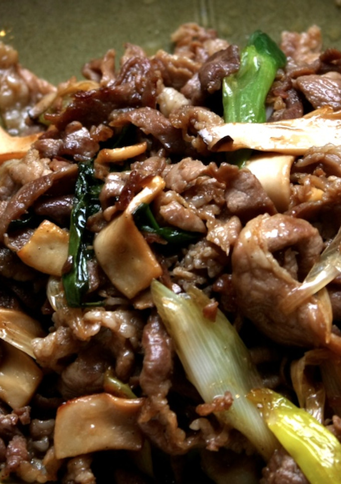 簡単！ちょっぴり韓国風な豚肉炒め-レシピのメイン写真
