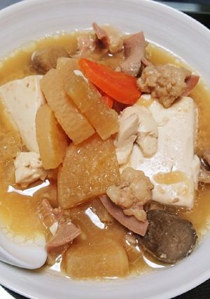 じっくり煮込んで☆柔らかもつ煮豆腐-レシピのメイン写真